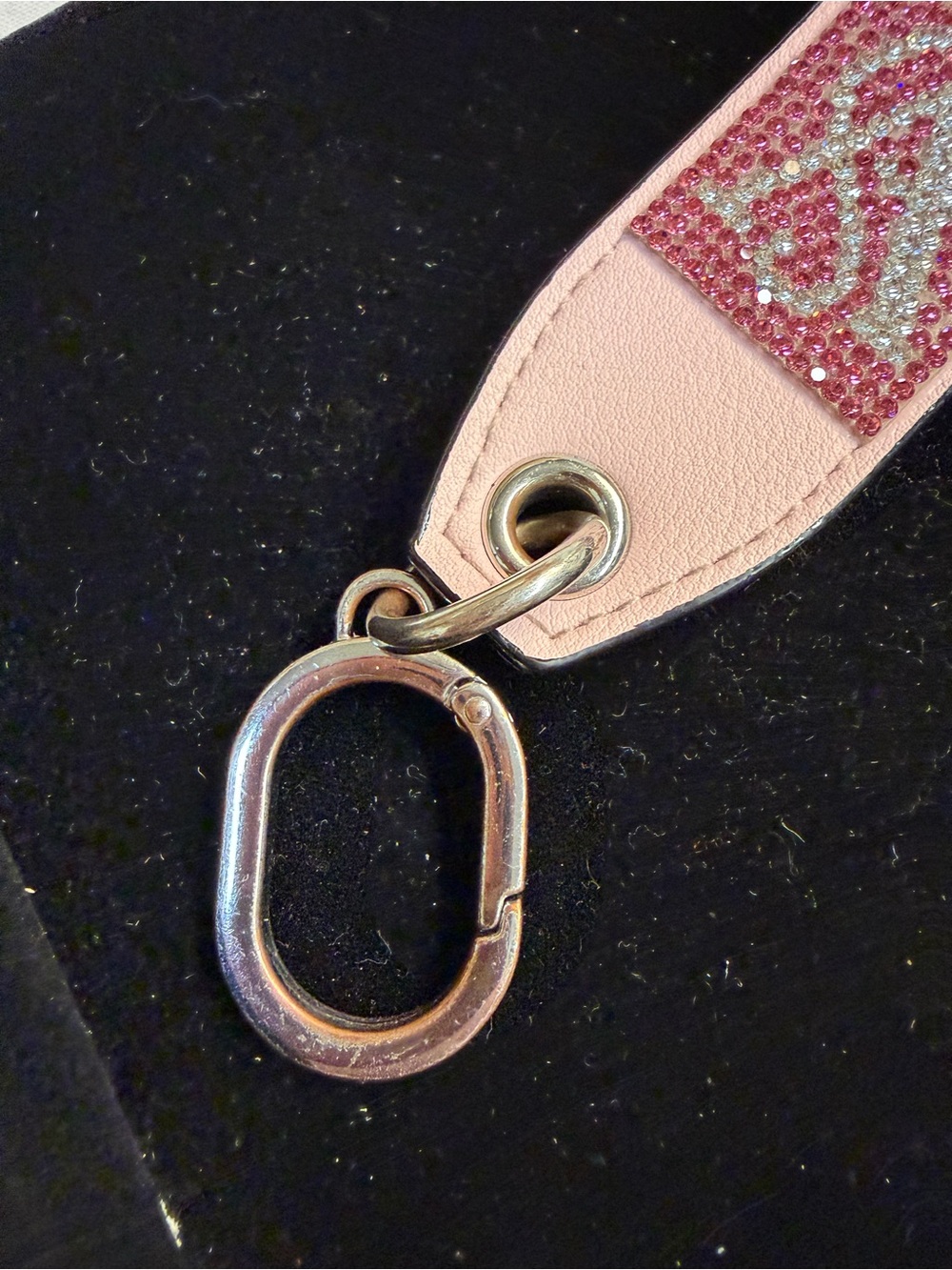 Pink Crystal-Embellished Key Strap - Picture 3 of 9